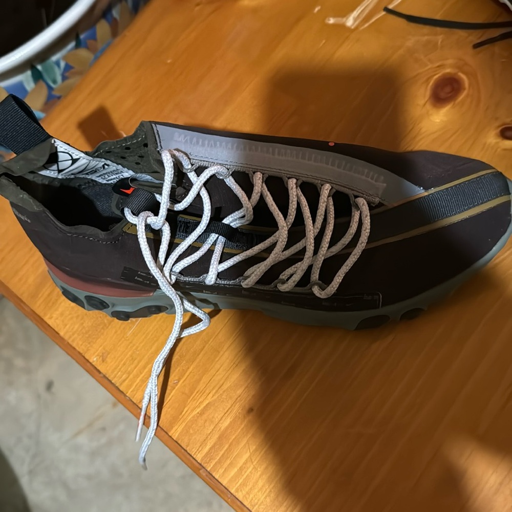Nike shoes